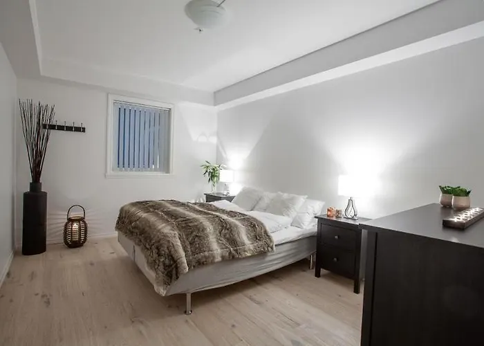 耶卢乌斯特达勒恩酒店 酒店